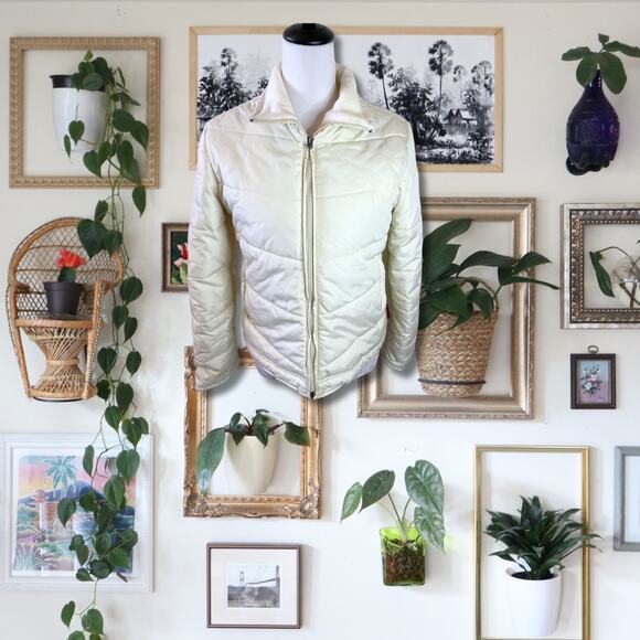 Vintage Y2K Women's Abercrombie & Fitch Ivory Puffer Jacket Size Small - Picture 1 of 7